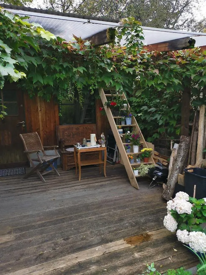 ホテル Atelier & Gardenhouse Glamping ミュンヘン